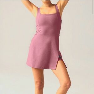 Beyond Yoga Spacedye Court Appeal Mini Dress XS Pink Square Neck Skort Shorts